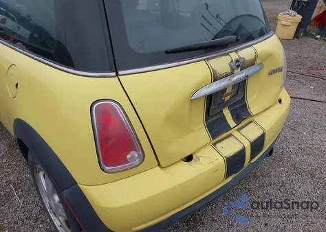 2006 Mini Cooper из США, поврежденный, VIN WMWRC33596TJ74063